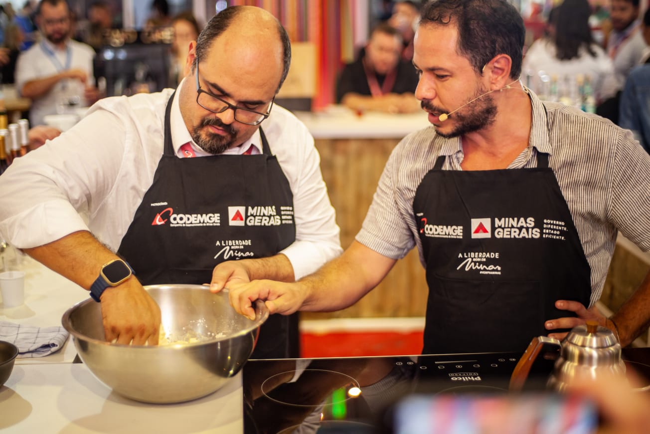 Professor Mateus Cozinha Chef Rameh Foto Leo Bicalho