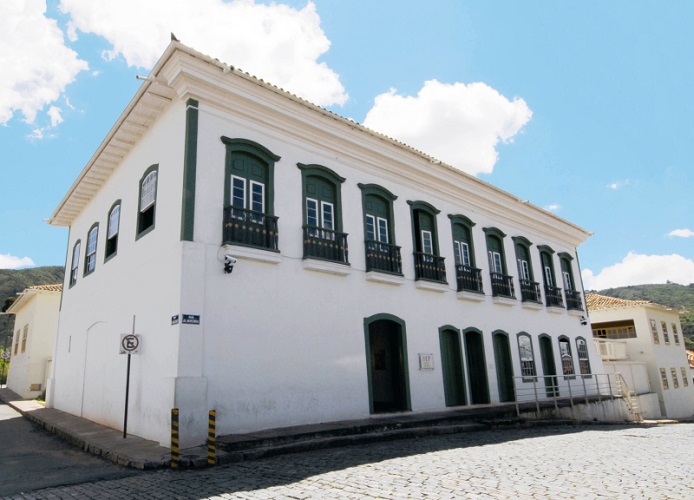 Casa Bernardo Guimarães faop 