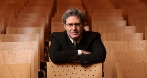 Filarmônica convida o pianista Eduardo Monteiro para executar o Segundo Concerto de Mendelssohn