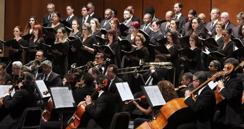 Concerto comemora os 100 anos da Semana de Arte Moderna com mesmo repertório executado no Theatro Municipal de SP