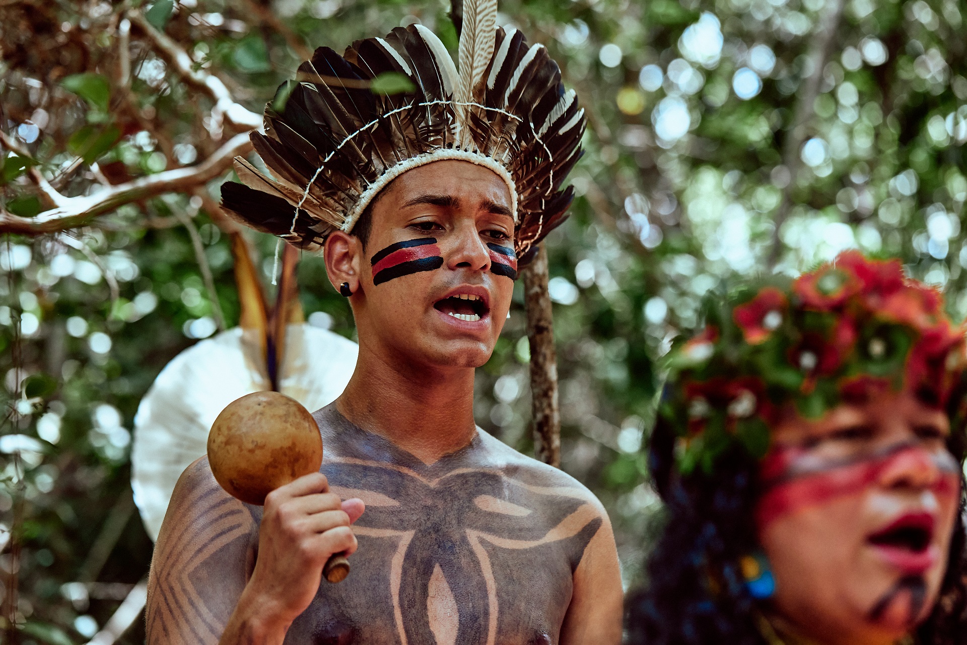Projeto “Educação na Praça” promove roda de conversa sobre povos indígenas no Brasil Contemporâneo