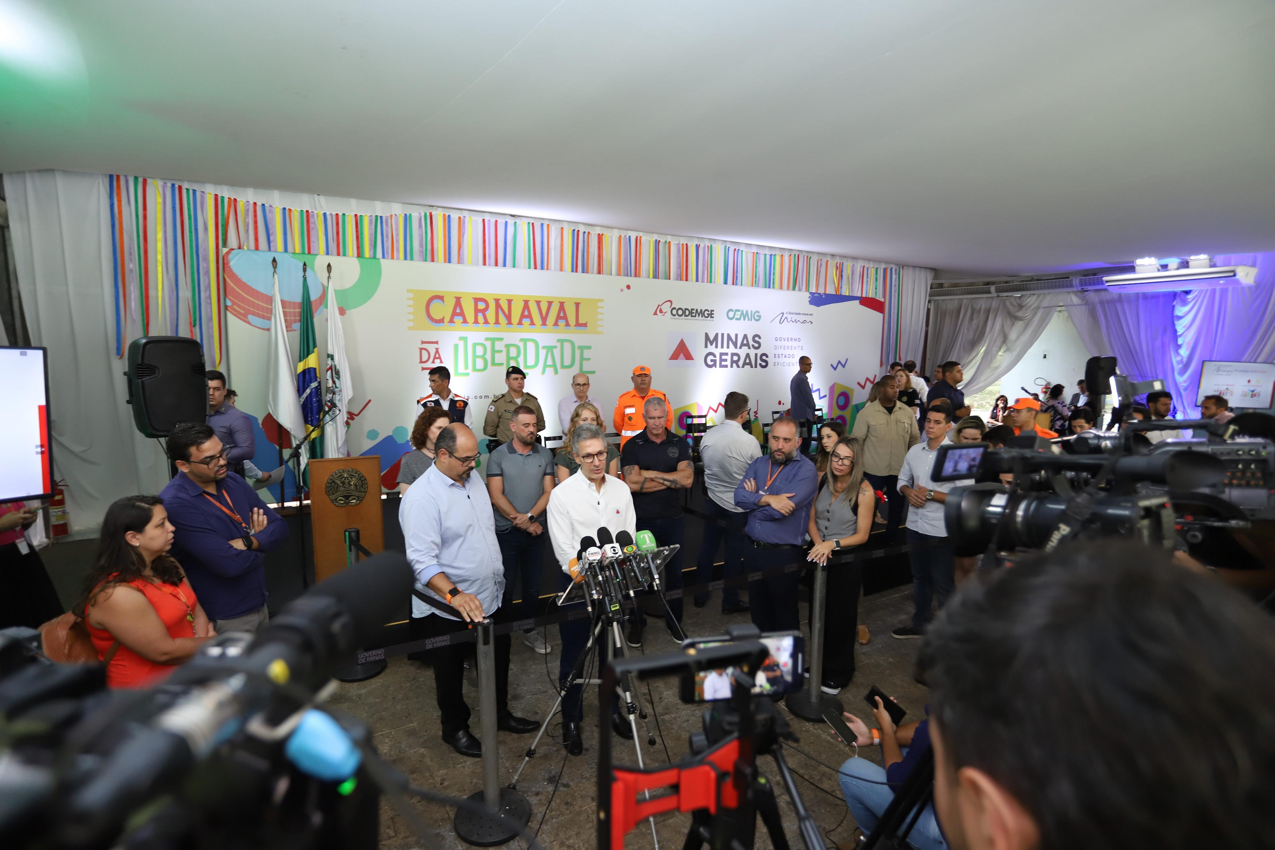 Governo de Minas lança Carnaval da Liberdade e detalha ações para garantir o bem-estar de foliões e turistas no estado