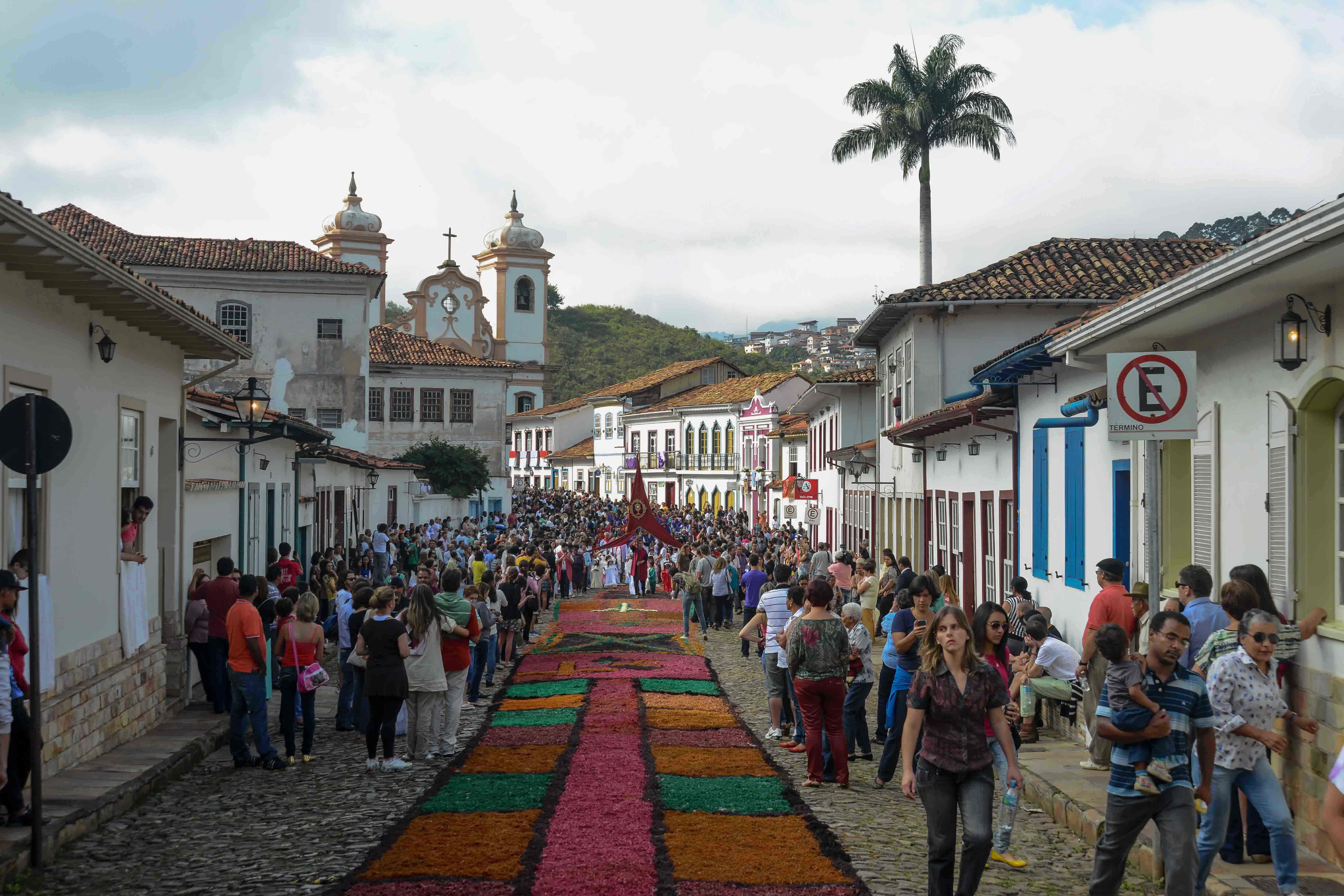 Rotas da fé impulsionam o turismo em Minas Gerais e oferecem opções diversas aos viajantes