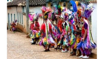 Artista paraibana lança bonecas de papel para estimular a diversão e  criatividade na quarentena, Paraíba